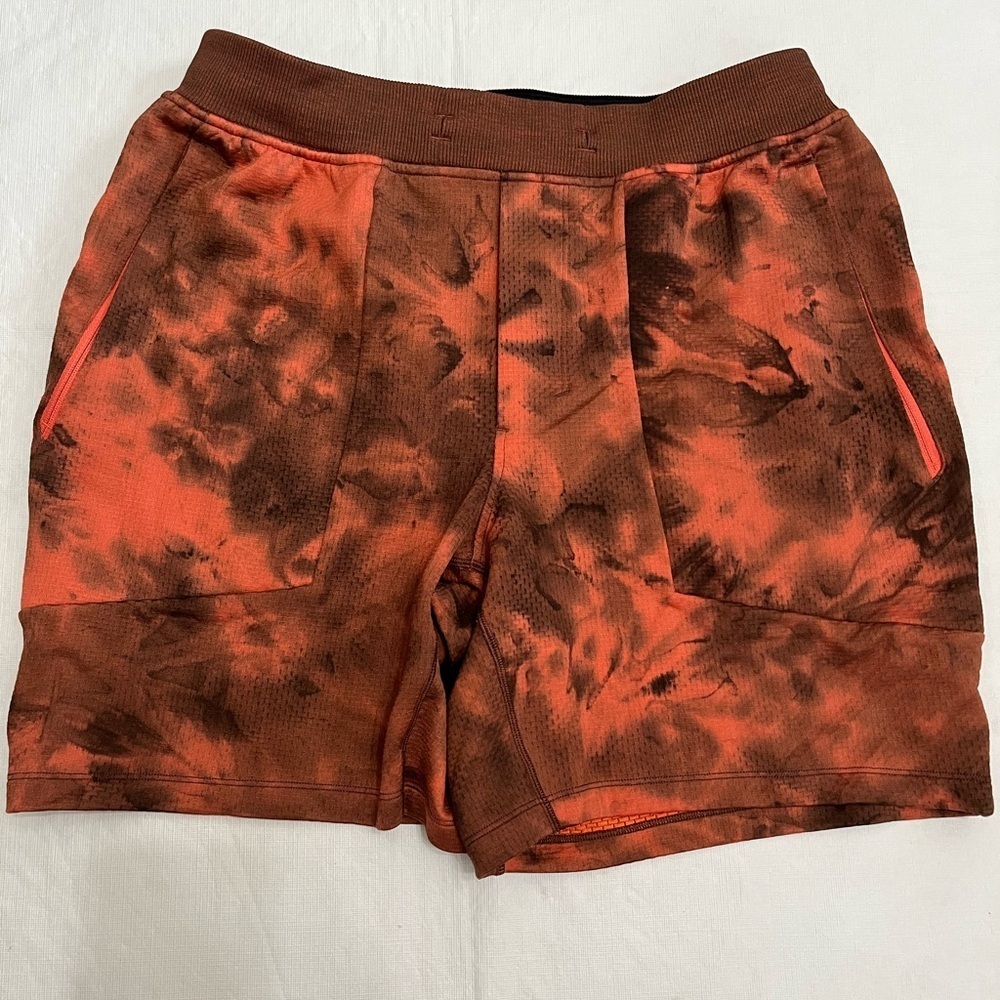 Lululemon Textured Tech Orange Shorts Men’s